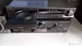 Technics receiver a CD - 2