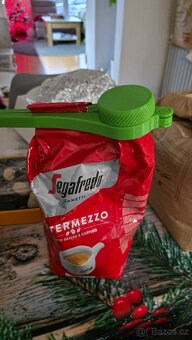 Kafe uzávěr na pytlik 3D tisk . - 2