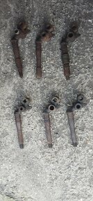 Svislé čepy Tatra 12 - 2