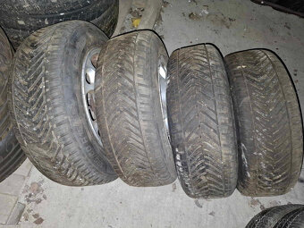 Kola Volvo V 40-  15" - 2