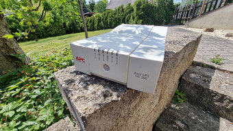 APC Back-UPS HS 500 (BH500INET) – UPS 500VA / 300W - 2