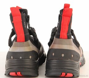 Nové pevné boty na vodu ARTISTIC vel 42/43 - 2