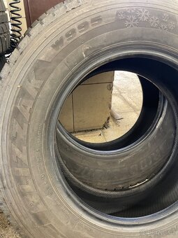 Bridgestone Blizzak w995 - 235 65 R16 C 115/113R - 2