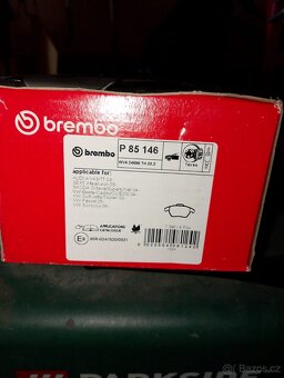 Prodám brzdové destičky Brembo - 2