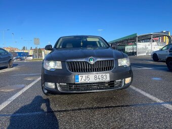 Škoda Superb - 2