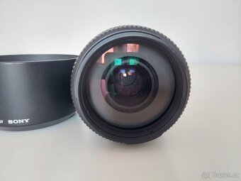 Sony 75-300mm / 4.5-5.6 - 2