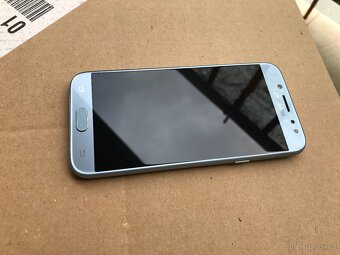 Samsung J5 2017 - modrý /dualsim - 2