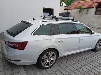Škoda Superb 2,0 tdi 110kw - 2