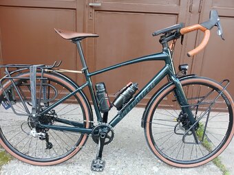 Specialized Sirrus. - 2