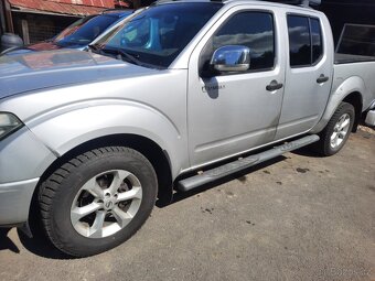 Nissan navara D40 - 2