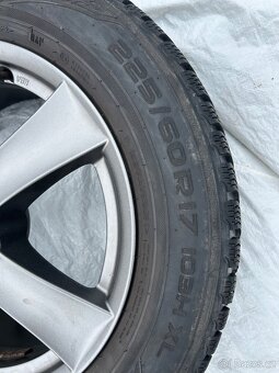 225/60R17 Hyundai, zimní - 2