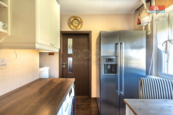 Prodej bytu 4+1, 73 m², Postoloprty, ul. Třebízského náměstí - 2