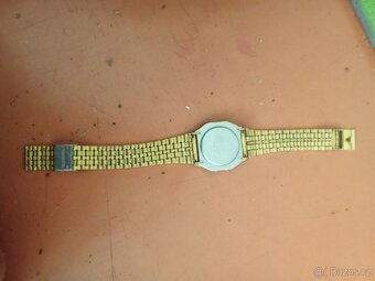 Retro hodinky Casio - 2