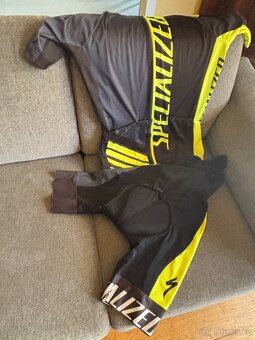 Cyklistický set (dres + kraťasy) SPECIALIZED vel. M - 2