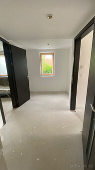 Interiérové dveře Sapeli 210cm + zárubně 3ks - 2