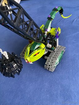 Prodám Lego Ninjago 9446 Fangpyrův Destruktor - 2