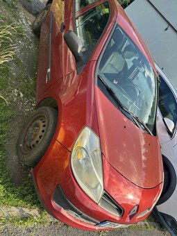 Renault Clio - 2