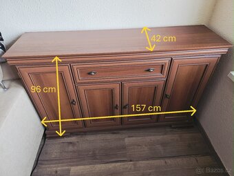 2 komody a TV stolek - 2