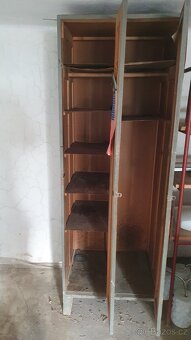 Šatní skříňka - 2