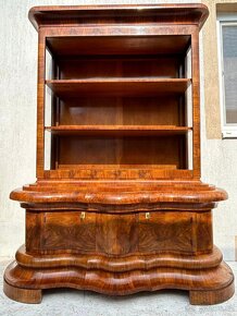 Art Deco vitríny - 2