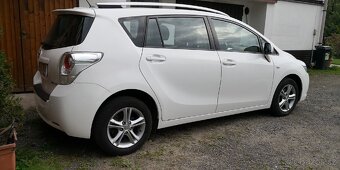 Toyota verso 2011, 2.0 d 4d, 93kw, nafta - 2