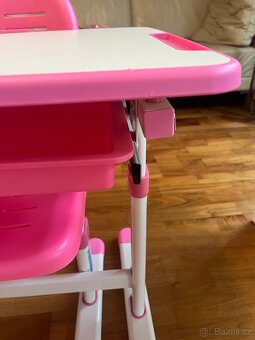 Dětský psací stůl - 2