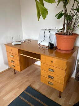 Retro psací stůl - 2