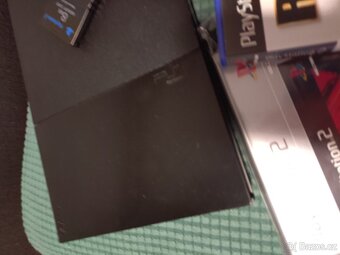 Zánovní PlayStation 2 slim - 2