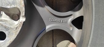 ALFA ROMEO GIULIA sada kol s pneu - 2