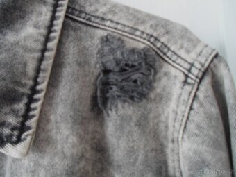 Šedá trhaná riflová bunda džíska - XS, S, M - 2