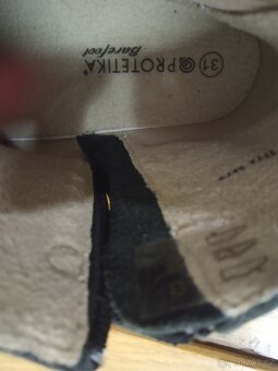 Prodáme krásné dívčí boty vel 31 - 2