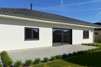 Prodej rodinného domu 176 m², pozemek 750 m² Semín - 2