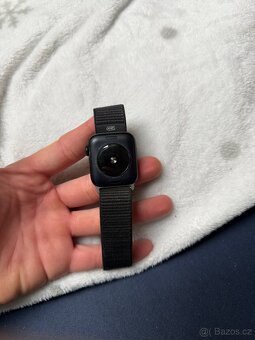 Apple Watch SE 2022 40mm - 2