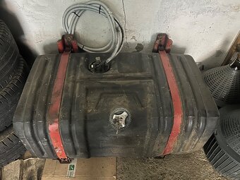 Nádrž phm Iveco eurocargo 2005 7,5t - 2