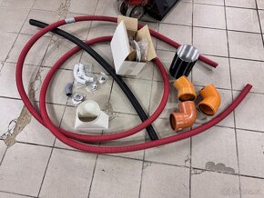 Zbytky stavební materiál síť drenáž, KG trubky, chránička - 2