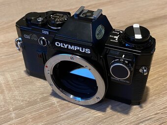 Olympus OM-10 - 2