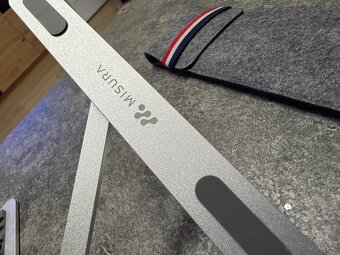 Misura stojánek na notebook - 2