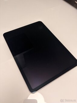 Apple iPad Air 5 2022 - 2