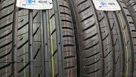 Nove letni pneu BestDrive 215/60/17 dot0520 - 2