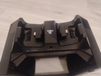 PS 4 NUMSKULL GAMES TOWER,DUAL CHARGE - 2