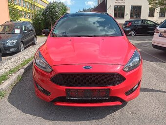 Prodám Ford Focus combi ST 1.5i 134kw benzin - 2