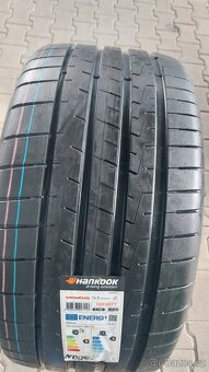 Prodám 2 x NOVÉ letní pneu Hankook 295/40/19 - 2