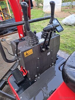Minibagr Digger D130HD - 2