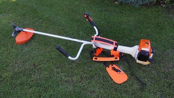 Profesionální křovinořez stihl fs450 - 2