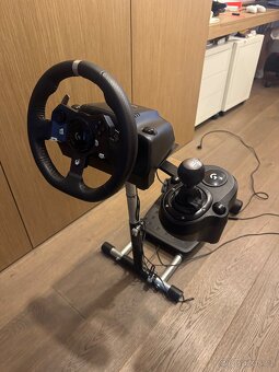 Logitech g29+pedaly - 2