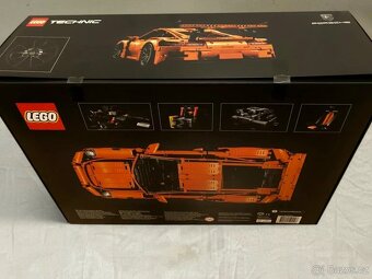 Lego 42056 Technic Porsche 911 GT3 RS - 2