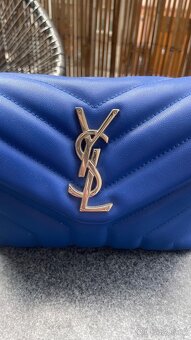 Yves Saint Laurent do ruky. - 2