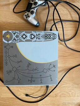 PS 4 pro God of War - 2