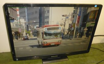 LCD monitor PHILIPS 22 palců, 1680x1050, DVI - 2