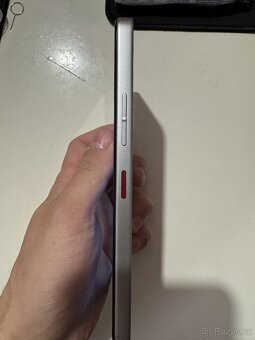 📱 T Phone 2 – 5G telefon jako nový + krabička - 2